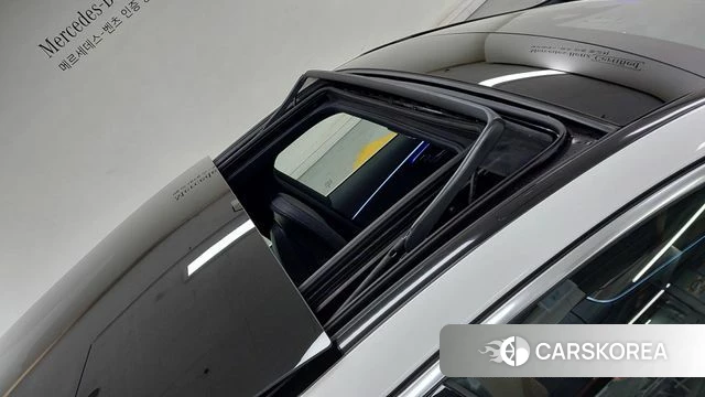 Mercedes-Benz E-Class W214 2025 Белый из Кореи, фото 3