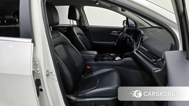 Kia Sportage 5th Generation 2022 Белый из Кореи, фото 3