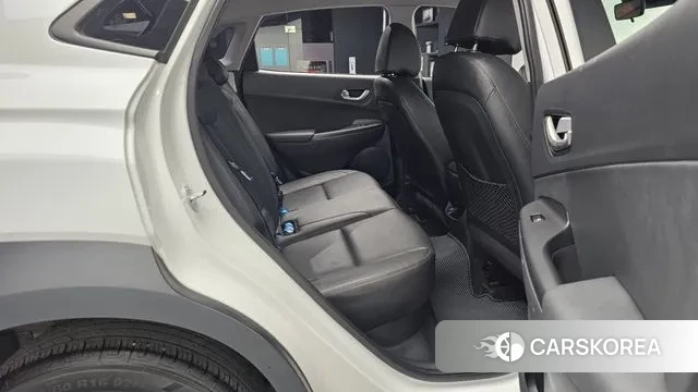 Hyundai The New Kona 2021 Белый из Кореи, фото 3