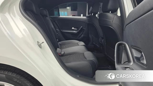 Mercedes-Benz A-Class W177 2020 Белый из Кореи, фото 3