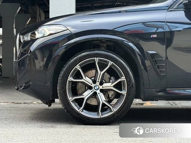 BMW X5 2024 Черный из Китая, фото 3