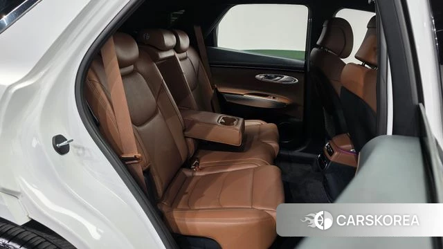 Genesis GV70 2022 Белый из Кореи, фото 3