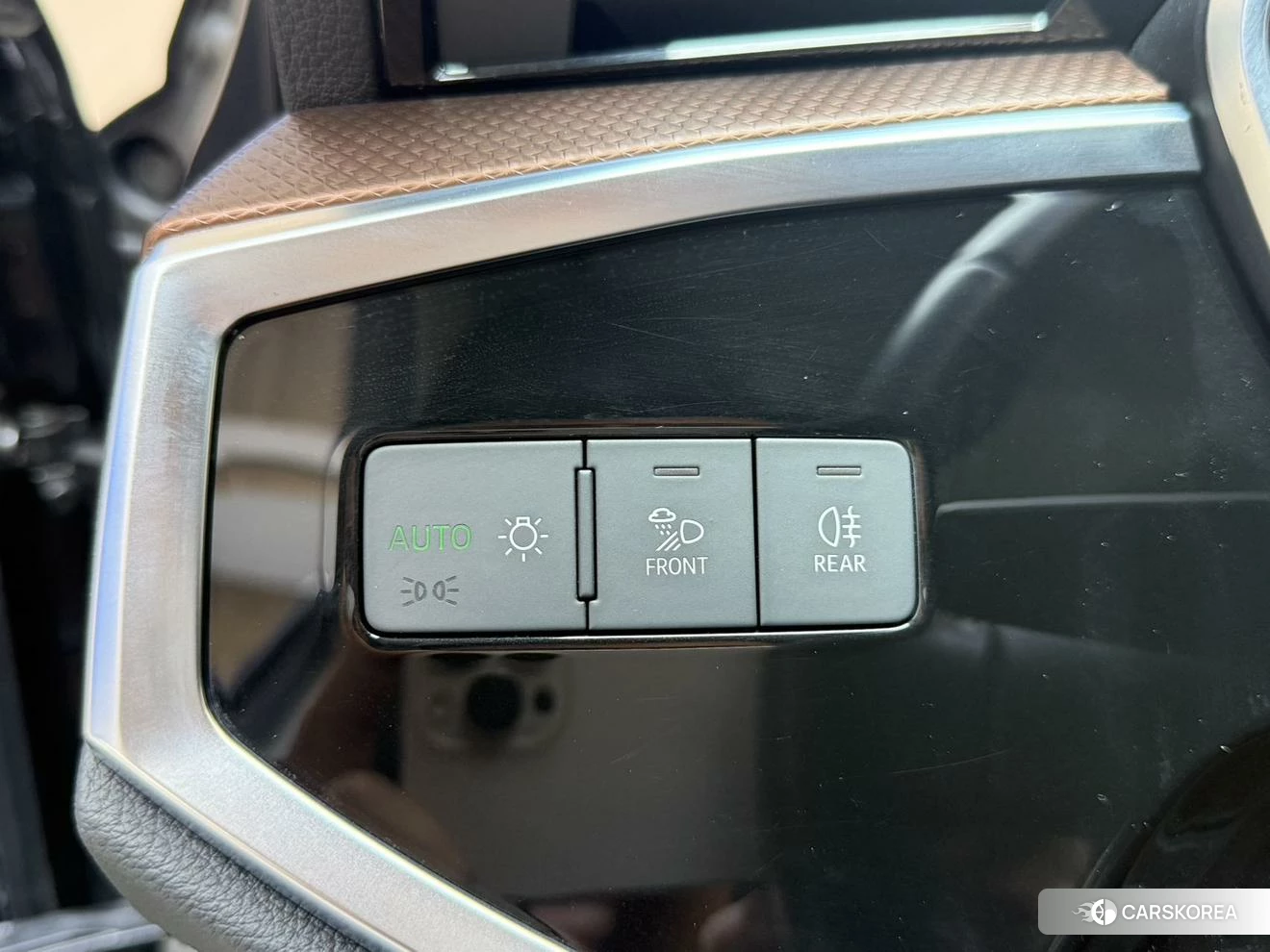 Audi Q3 2021 Темно-серый из Китая, фото 3