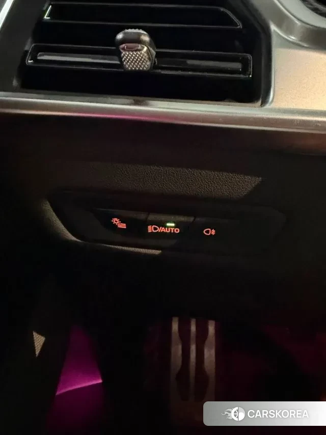 BMW X6 (G06) 2024 Белый из Кореи, фото 3