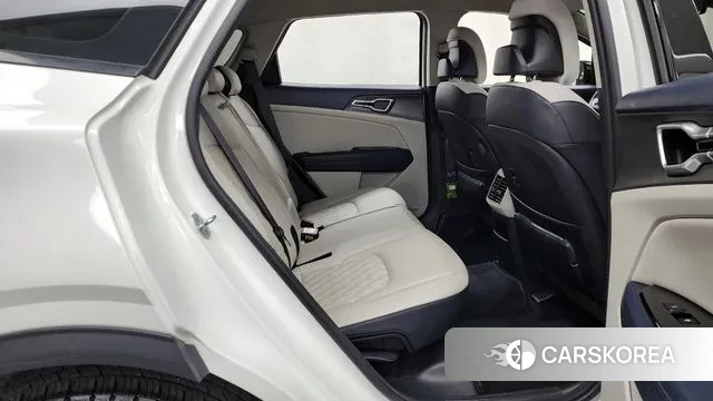 Kia Sportage 5th Generation 2021 Белый из Кореи, фото 3