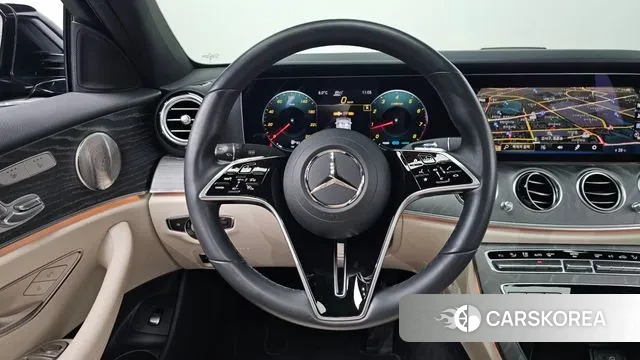 Mercedes-Benz E-Class W213 2023 Черный из Кореи, фото 3