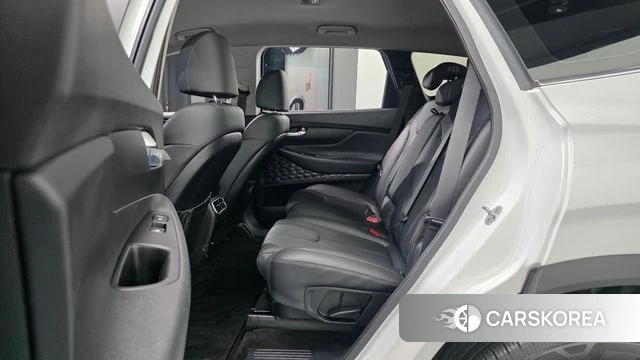 Hyundai The New Santa Fe 2022 Белый из Кореи, фото 3