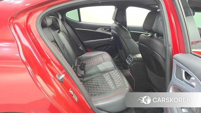 Genesis G70 2018 Красный из Кореи, фото 3