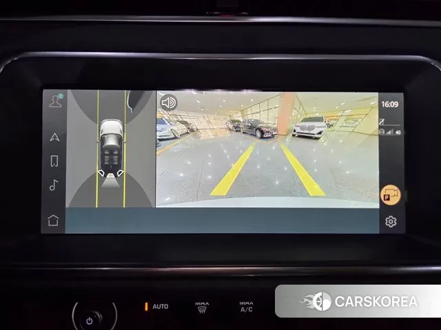 Land Rover Range Rover Evoque 2nd Generation 2023 Белый из Кореи, фото 3