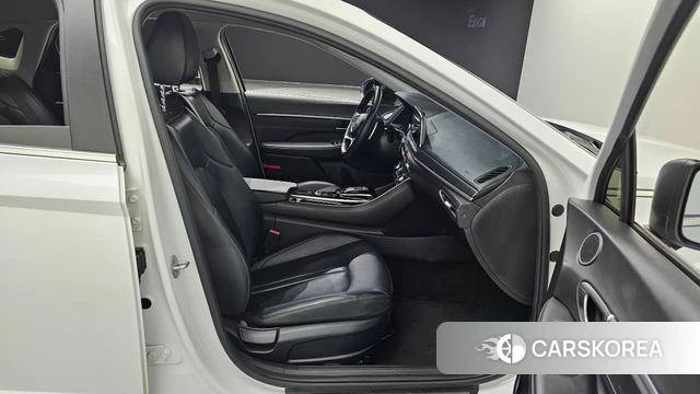 Hyundai Sonata (DN8) 2022 Белый из Кореи, фото 3