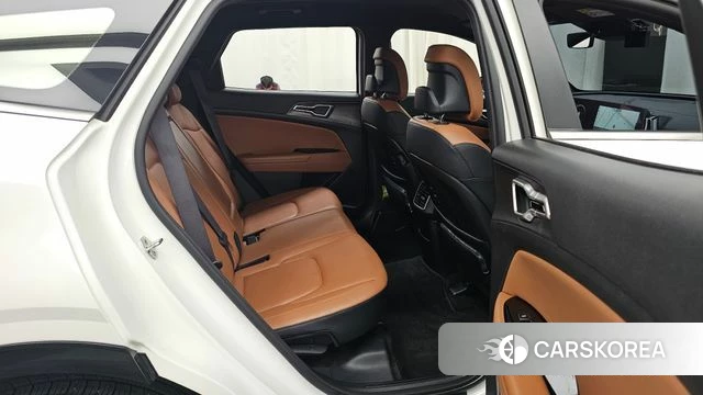 Kia Sportage 5th Generation 2022 Белый из Кореи, фото 3