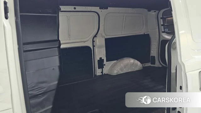 Hyundai The New Grand Starex 2019 Белый из Кореи, фото 3