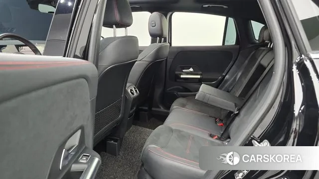 Mercedes-Benz GLA - Class H247 2023 Черный из Кореи, фото 3