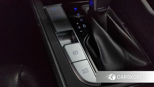 Hyundai Avante Hybrid (CN7) 2021 Белый из Кореи, фото 3