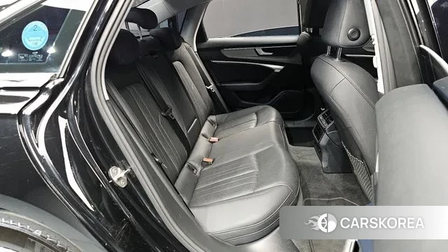 Audi A6 (C8) 2021 Черный из Кореи, фото 3