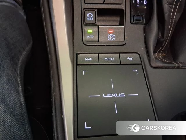 Lexus NX300h 2018 Белый из Кореи, фото 3