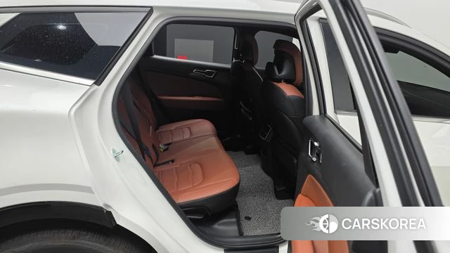 Kia The New Sportage 5th Generation 2025 Белый из Кореи, фото 3