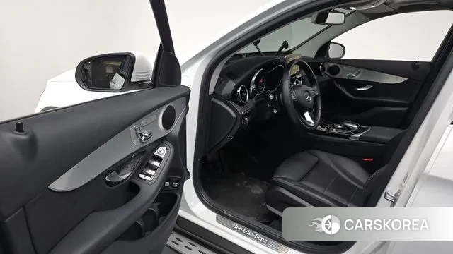 Mercedes-Benz GLC-Class X253 2019 Белый из Кореи, фото 3