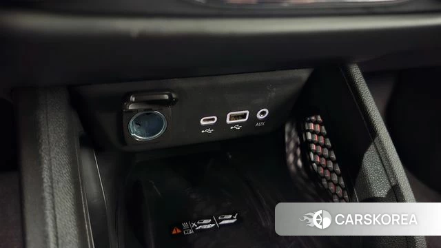 Chevrolet (GM Daewoo) Trailblazer 2022 Белый из Кореи, фото 3