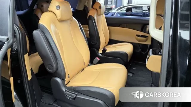 Kia Carnival 4th generation 2023 Черный из Кореи, фото 3