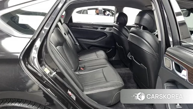 Genesis G80 2018 Черный из Кореи, фото 3