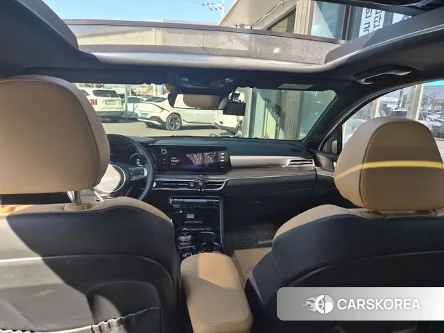 Kia K5 3rd generation 2023 Белый из Кореи, фото 3