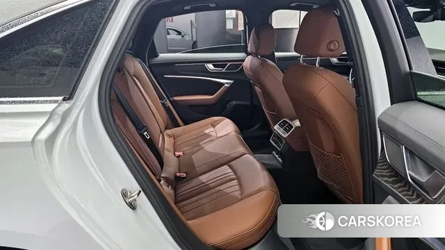 Audi A6 (C8) id 3233231 из Кореи 3