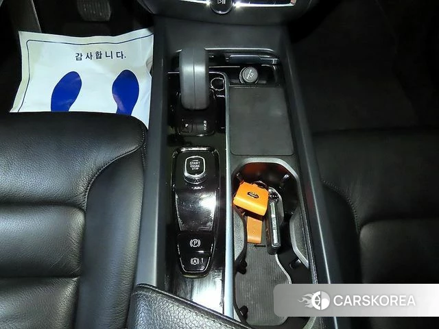 Volvo S60 3rd generation 2021 Серебряный из Кореи, фото 3