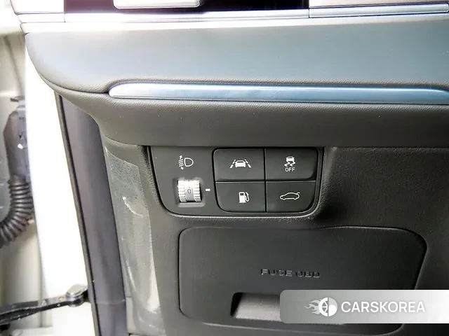 Hyundai The New Grandeur IG Hybrid 2020 Серебристо-серый из Кореи, фото 3