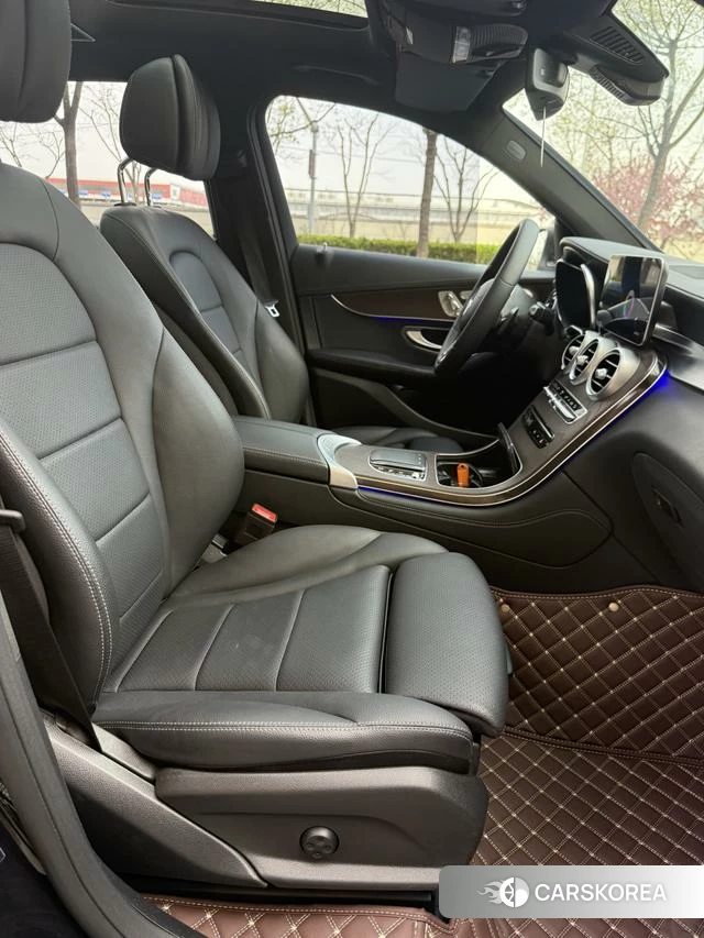 Mercedes-Benz GLC 2021 Черный из Китая, фото 3