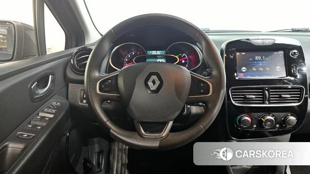Renault Korea (Samsung) Clio 2019 Серый из Кореи, фото 3