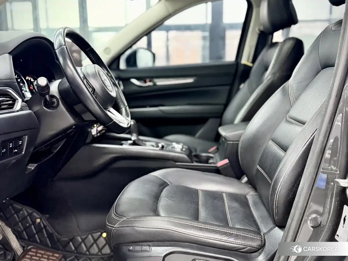Mazda CX-5 2022 Silver/gray из Китая, фото 3