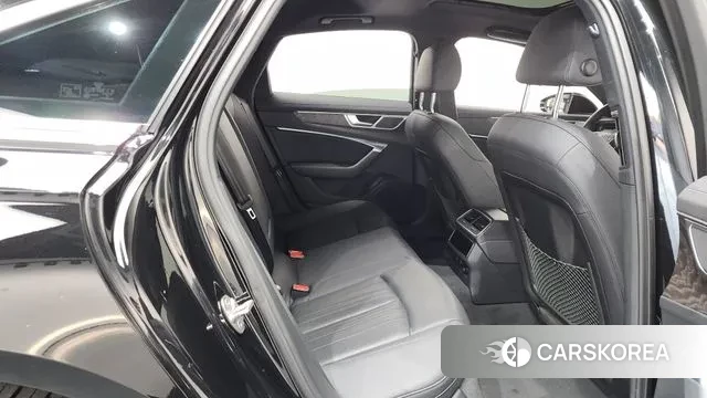 Audi A6 (C8) 2021 Черный из Кореи, фото 3