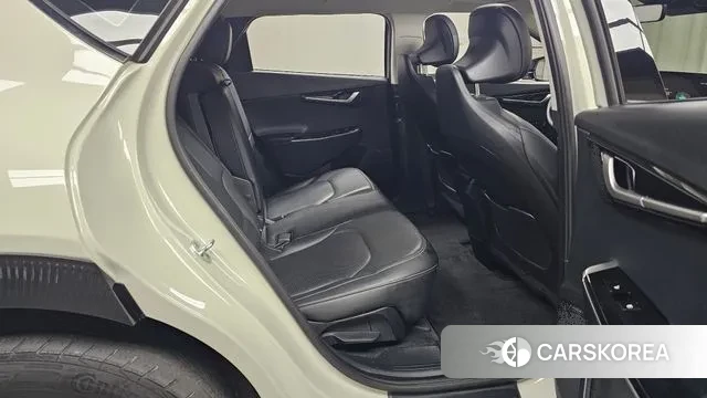 Kia EV6 2021 Жемчужный цвет из Кореи, фото 3