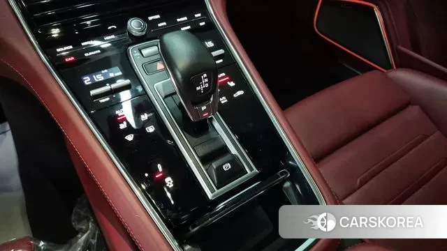 Porsche Panamera (971) 2020 Белый из Кореи, фото 3