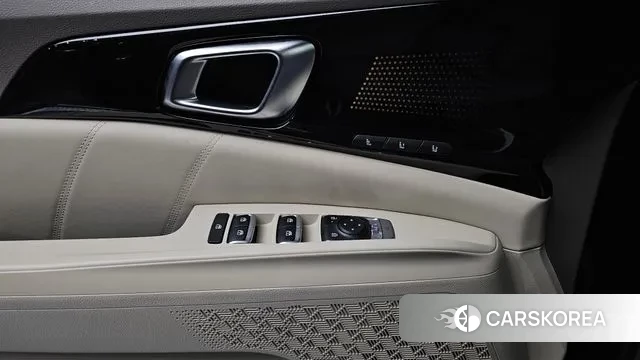 Kia The New Carnival 4th Generation 2024 Черный из Кореи, фото 3