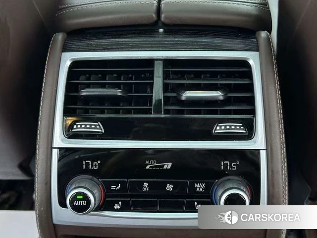 BMW 7 series 2022 Черный из Китая, фото 3