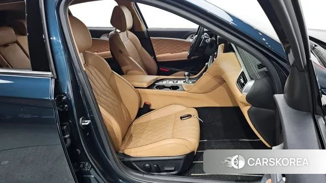 Genesis The New G70 Shooting Brake 2024 Синий из Кореи, фото 3