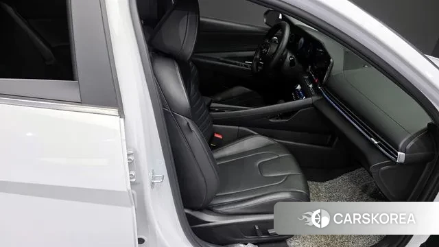 Hyundai Avante (CN7) 2022 Белый из Кореи, фото 3