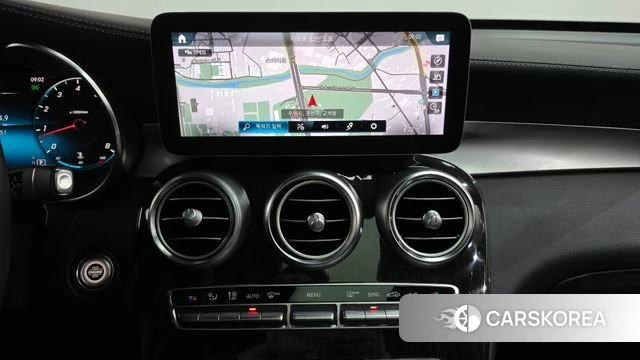 Mercedes-Benz GLC-Class X253 2020 Белый из Кореи, фото 3