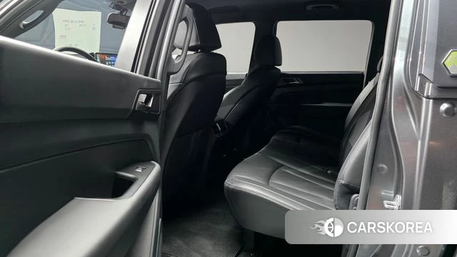 Ssangyong The New Rexton Sport 2024 Темно-зеленый из Кореи, фото 3
