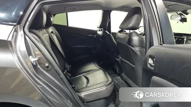 Toyota Prius 4th Generation 2018 Серый из Кореи, фото 3