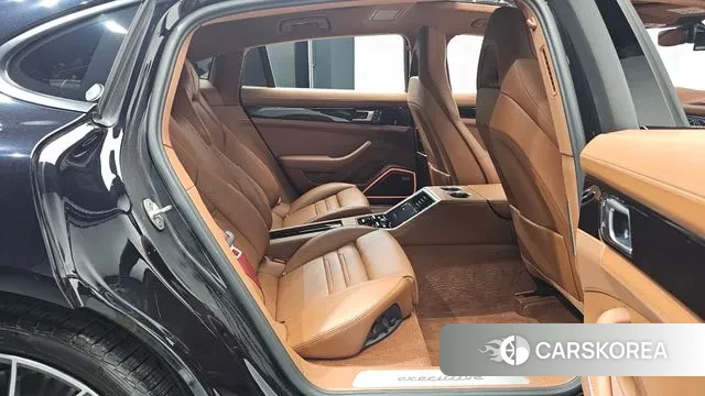 Porsche Panamera (971) 2022 Черный из Кореи, фото 3