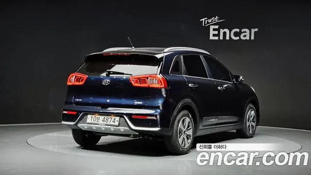 Kia Niro 2018 Синий из Кореи, фото 3