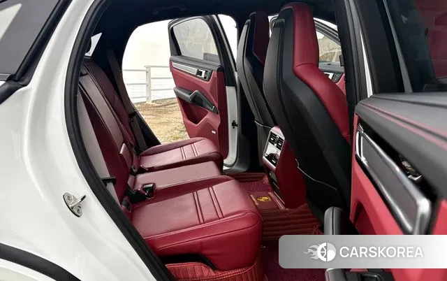 Porsche Cayenne (PO536) 2023 Белый из Кореи, фото 3