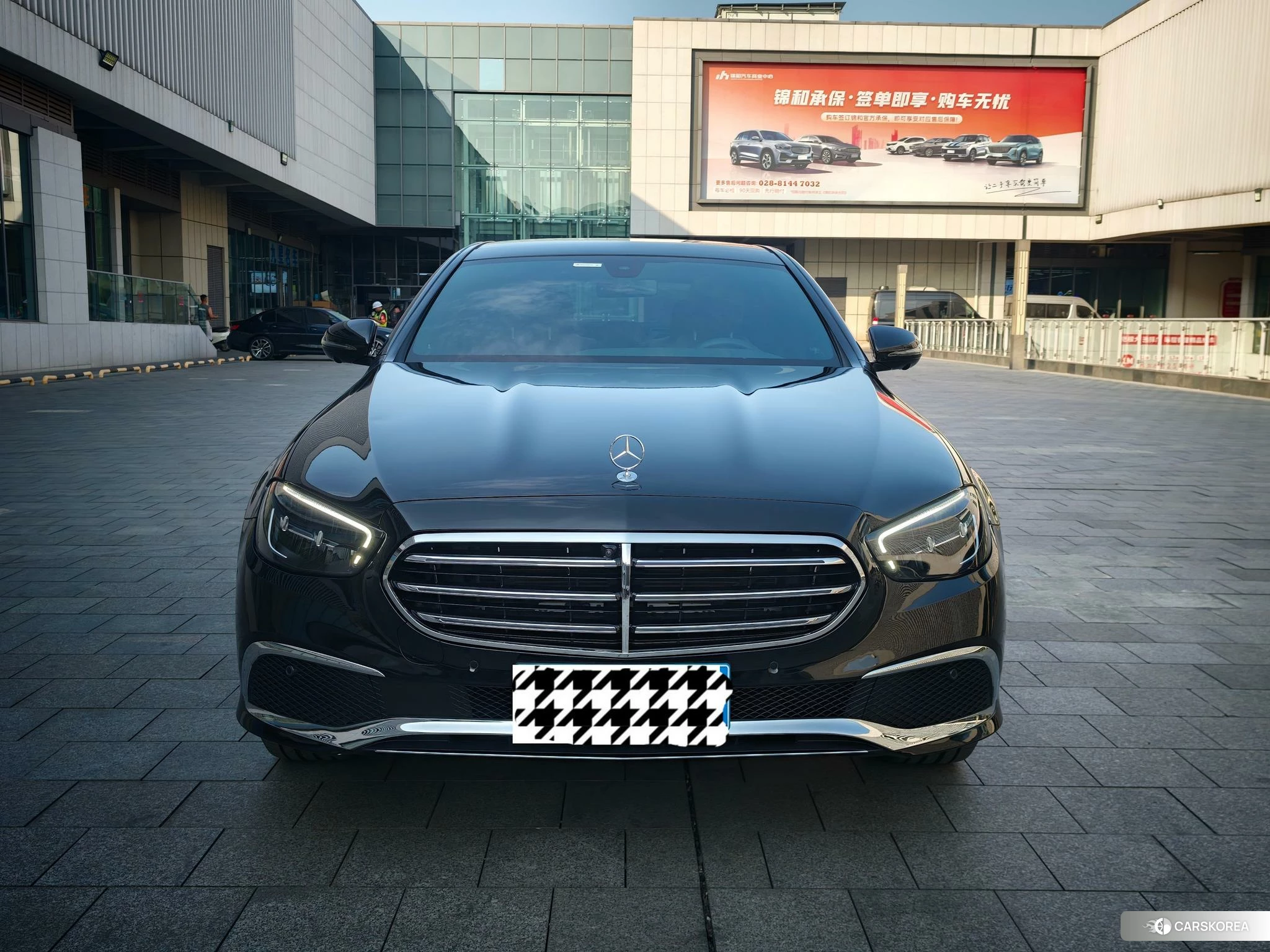 Mercedes-Benz E-Class 2023 Черный из Китая, фото 3