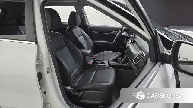 Kia Seltos 2022 Белый из Кореи, фото 3