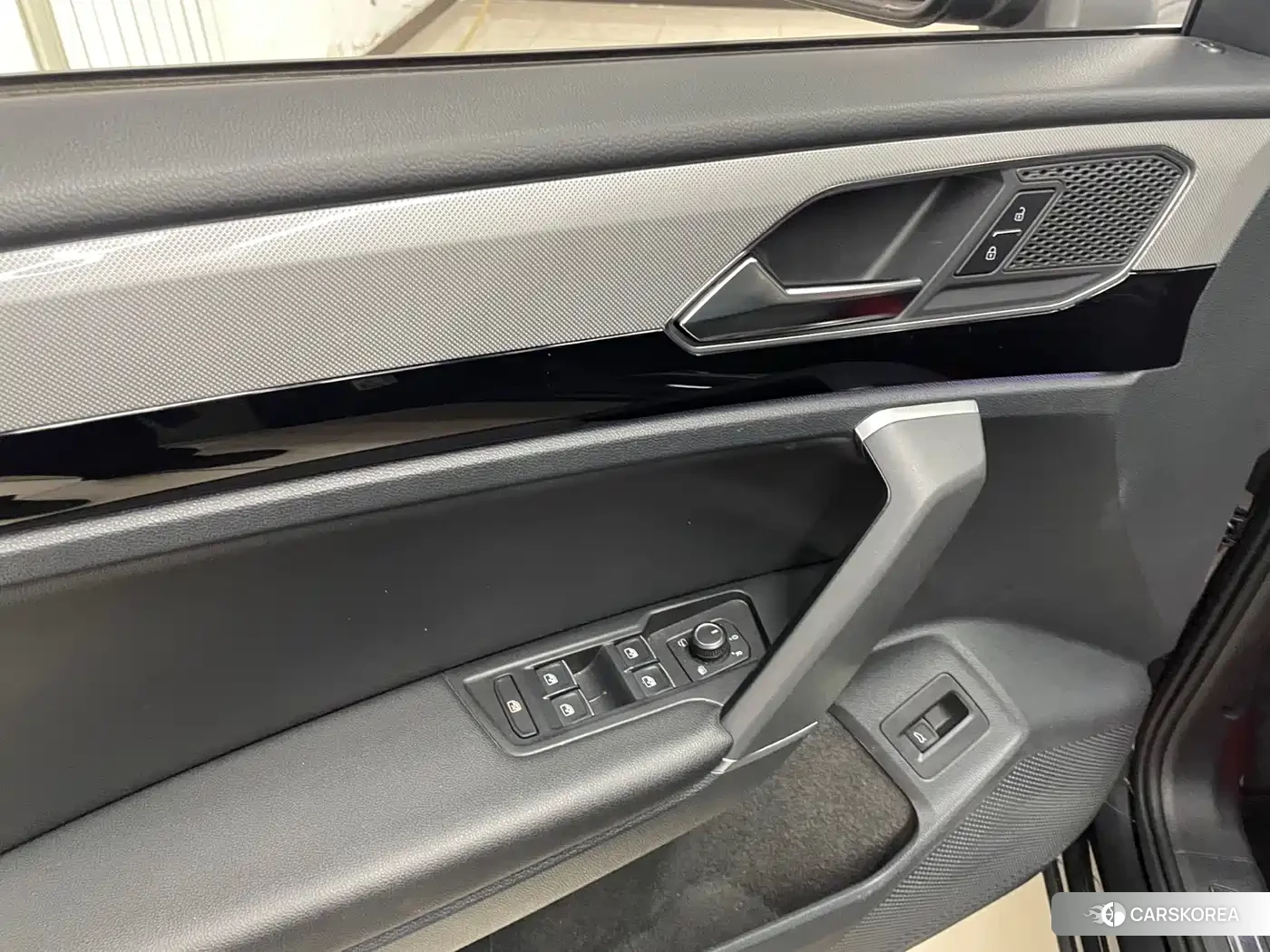 Volkswagen Tanyue 2022 Черный из Китая, фото 3