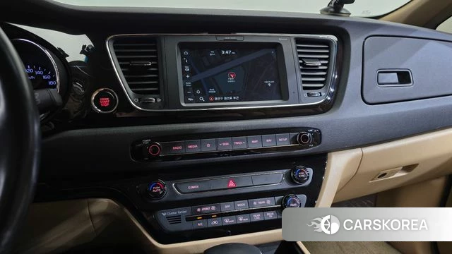 Kia The New Carnival 2020 Черный из Кореи, фото 3