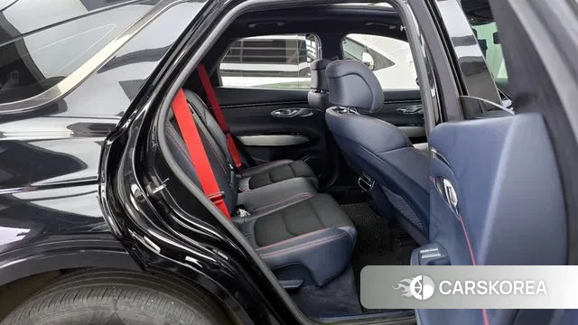 Genesis GV70 2021 Черный из Кореи, фото 3